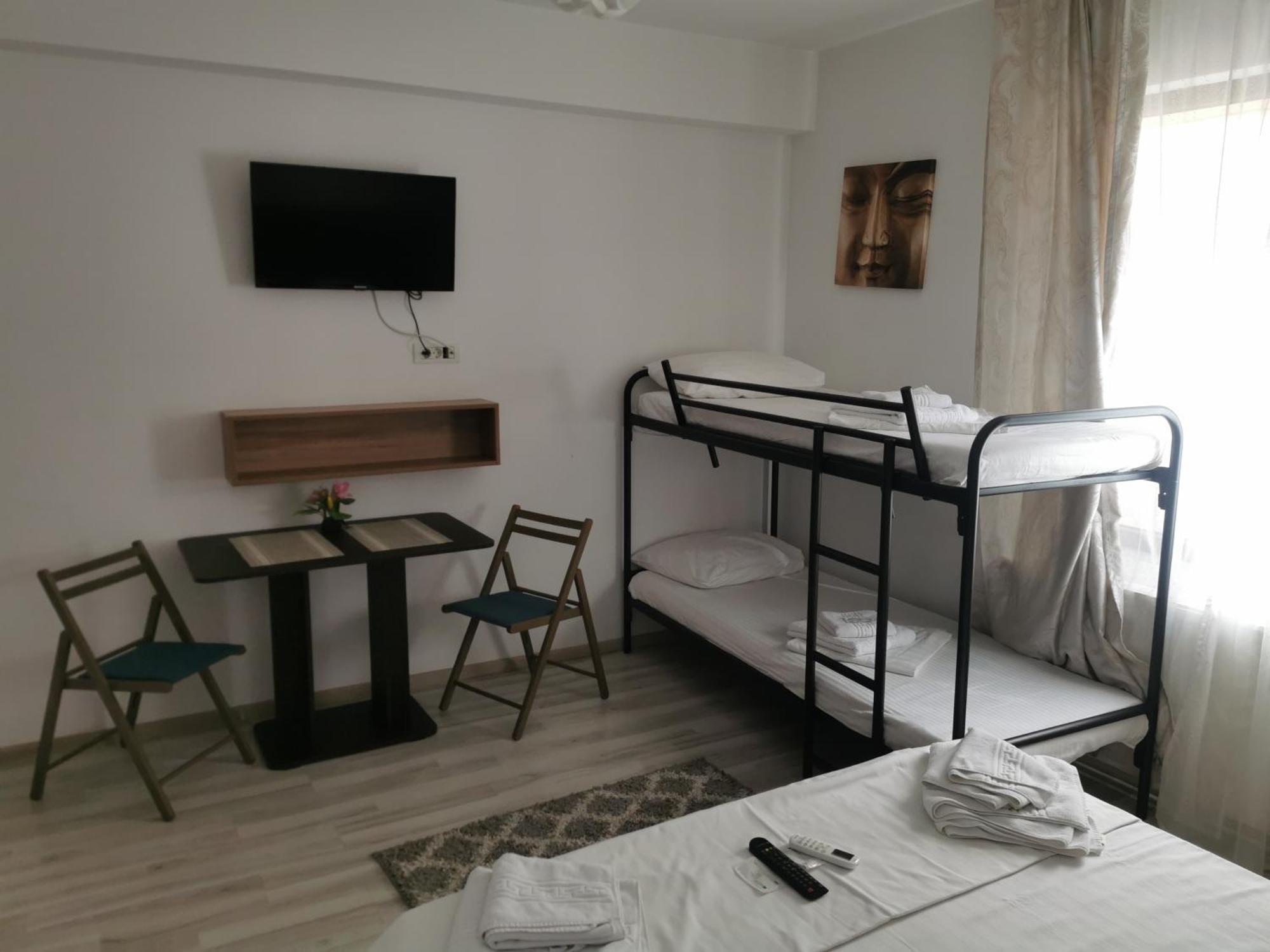 Hotel Ipsilanti Iasi Extérieur photo